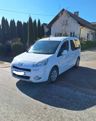 Peugeot Partner cena 25300 przebieg: 280000, rok produkcji 2014 z Brwinów małe 92